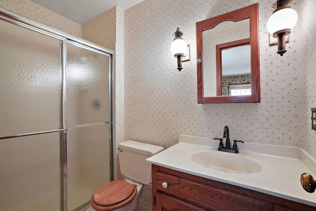 3221 Ensign Avenue N, New Hope, MN 55427