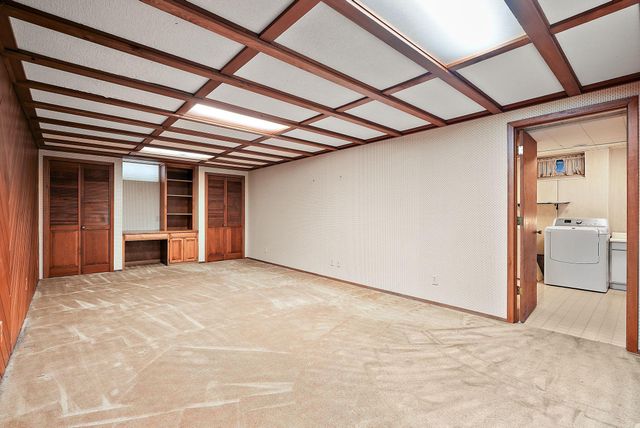 3221 Ensign Avenue N, New Hope, MN 55427