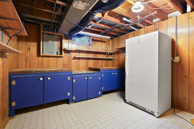 3221 Ensign Avenue N, New Hope, MN 55427