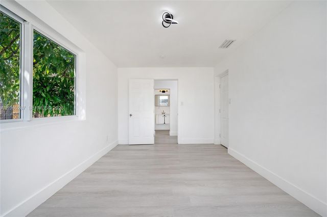 2971 NW 171st Ter, Miami Gardens, FL 33056