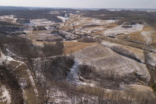 2865 Co Rd 3345, Ezel, KY 41425