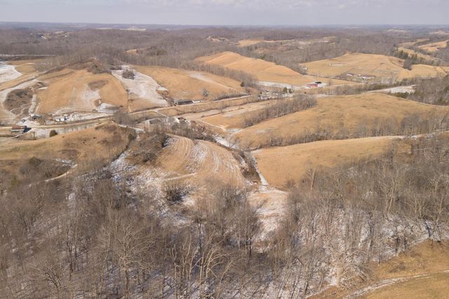 2865 Co Rd 3345, Ezel, KY 41425