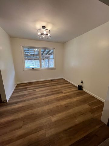 2865 Co Rd 3345, Ezel, KY 41425