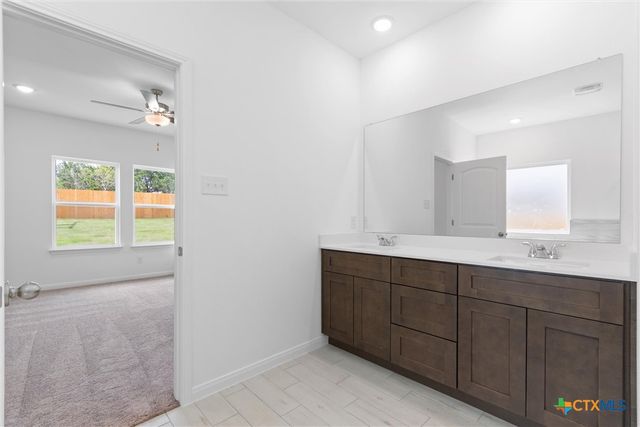 385 Dobson, Killeen, TX 76542
