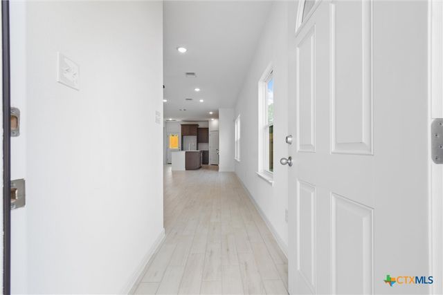 385 Dobson, Killeen, TX 76542