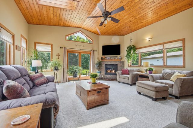 5541 Quilley Avenue NE, Otsego, MN 55374