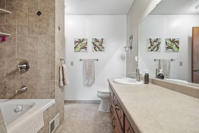 5541 Quilley Avenue NE, Otsego, MN 55374