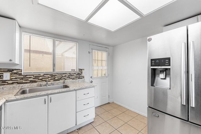 1750 E Avenue Q14 17, Palmdale, CA 93550