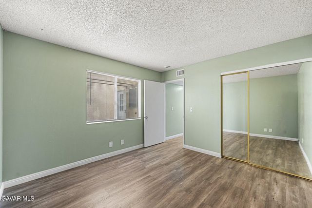 1750 E Avenue Q14 17, Palmdale, CA 93550