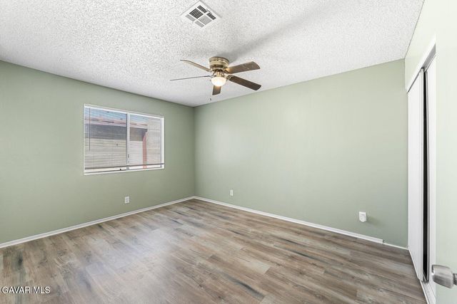 1750 E Avenue Q14 17, Palmdale, CA 93550