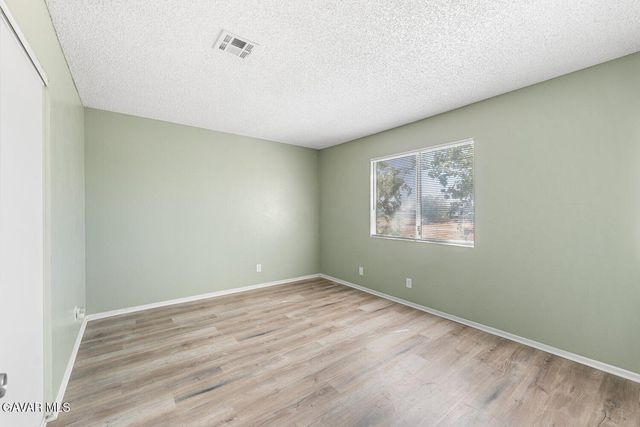 1750 E Avenue Q14 17, Palmdale, CA 93550