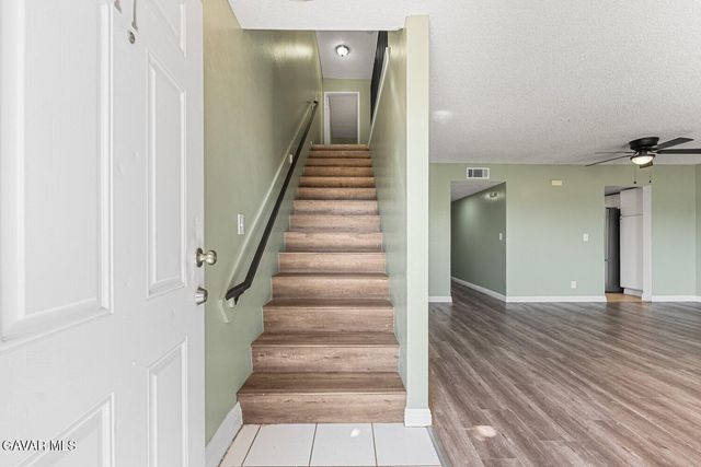 1750 E Avenue Q14 17, Palmdale, CA 93550