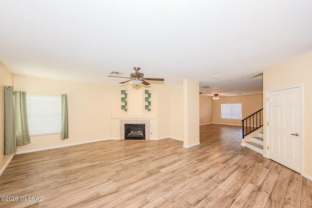 3560 E Silver Buckle Place, Tucson, AZ 85739