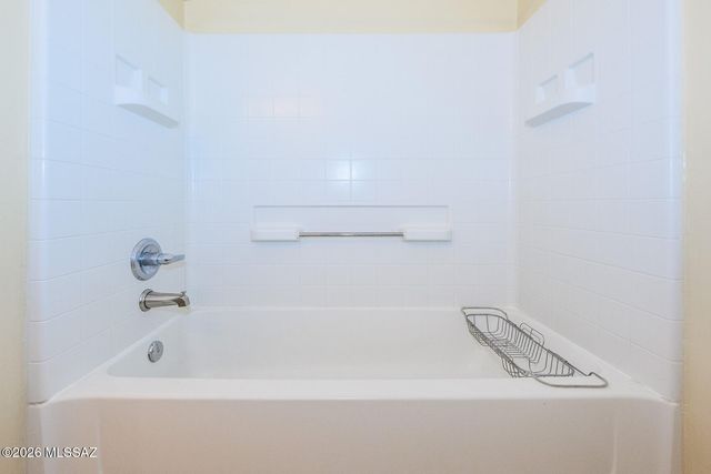 3560 E Silver Buckle Place, Tucson, AZ 85739