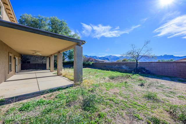 3560 E Silver Buckle Place, Tucson, AZ 85739