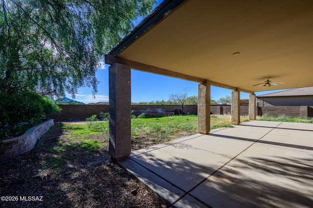 3560 E Silver Buckle Place, Tucson, AZ 85739