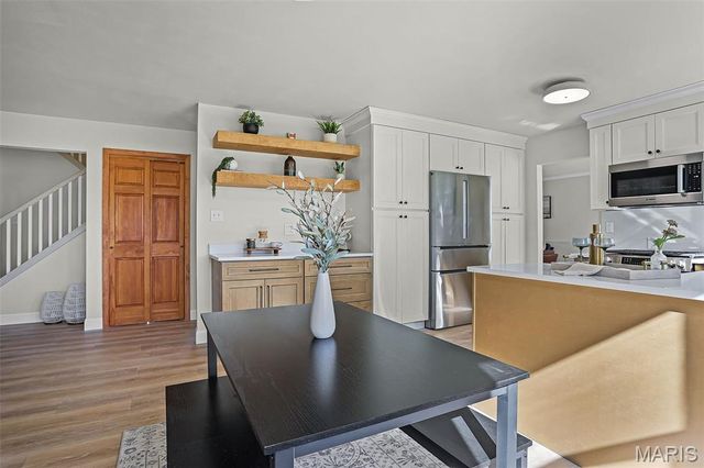 2007 Willow Lake Drive, Chesterfield, MO 63017