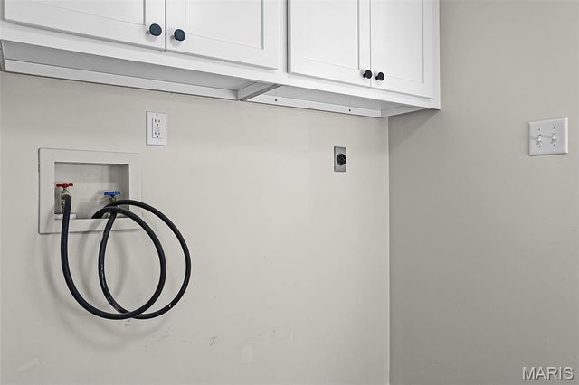 2007 Willow Lake Drive, Chesterfield, MO 63017