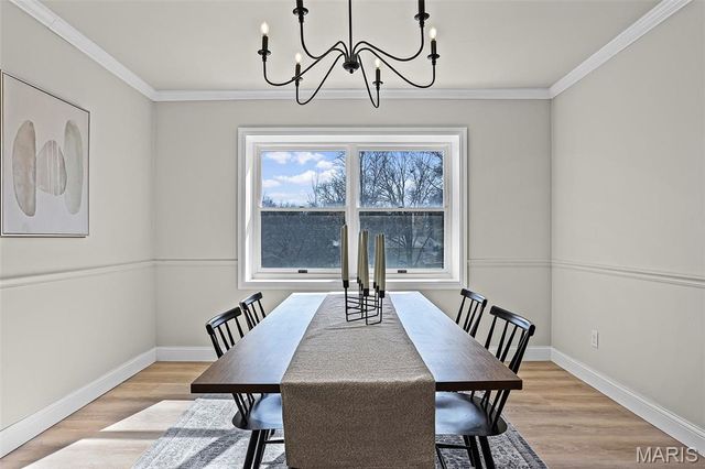 2007 Willow Lake Drive, Chesterfield, MO 63017