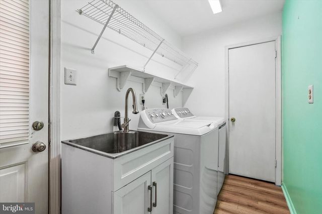 115 PLEASANT HILL RD, Cheltenham, PA 19012