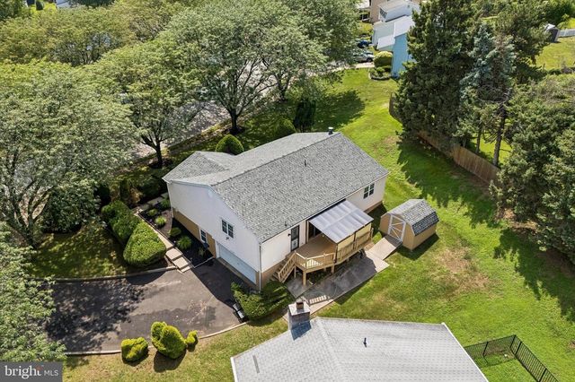 115 PLEASANT HILL RD, Cheltenham, PA 19012
