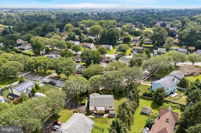 115 PLEASANT HILL RD, Cheltenham, PA 19012