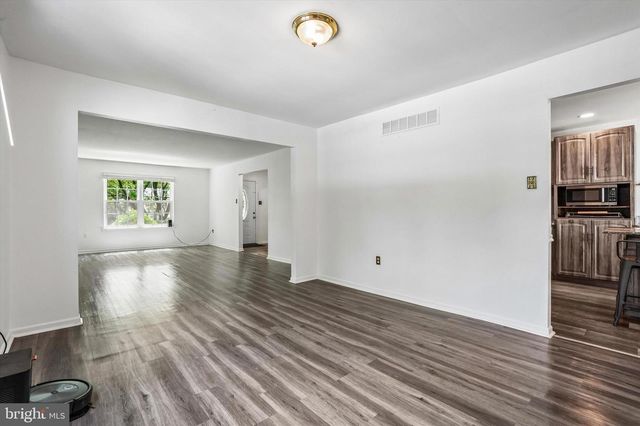 115 PLEASANT HILL RD, Cheltenham, PA 19012