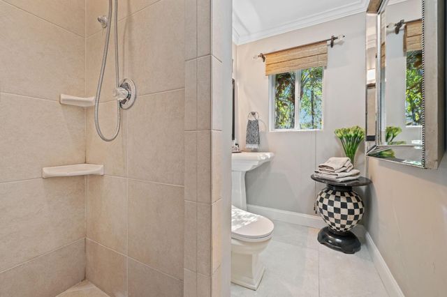 1617 Poinsettia Drive, Fort Lauderdale, FL 33305