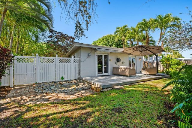 1617 Poinsettia Drive, Fort Lauderdale, FL 33305