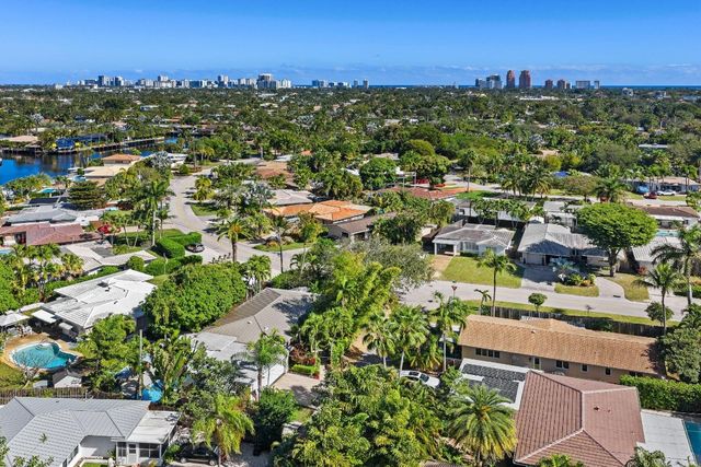 1617 Poinsettia Drive, Fort Lauderdale, FL 33305
