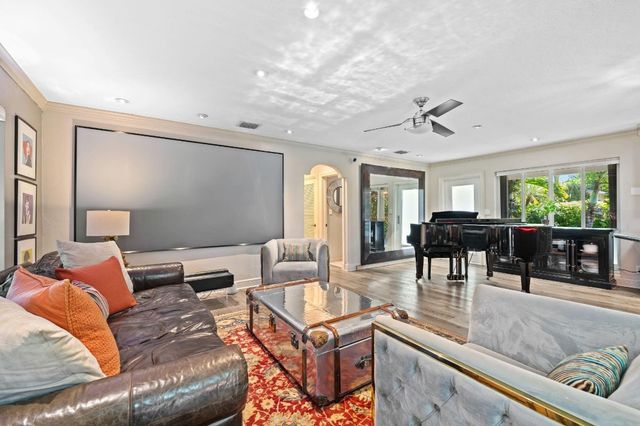 1617 Poinsettia Drive, Fort Lauderdale, FL 33305