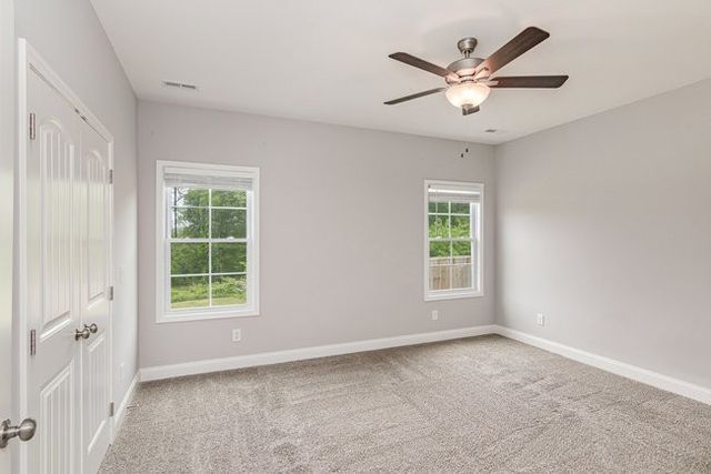 765 Buffalo Ford Dr, Clarksville, TN 37042