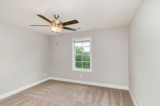 765 Buffalo Ford Dr, Clarksville, TN 37042