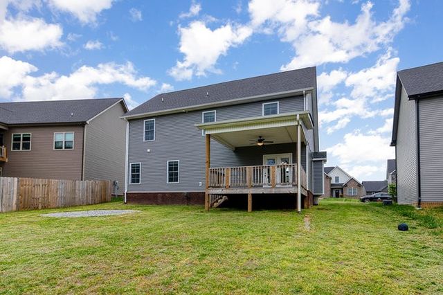 765 Buffalo Ford Dr, Clarksville, TN 37042
