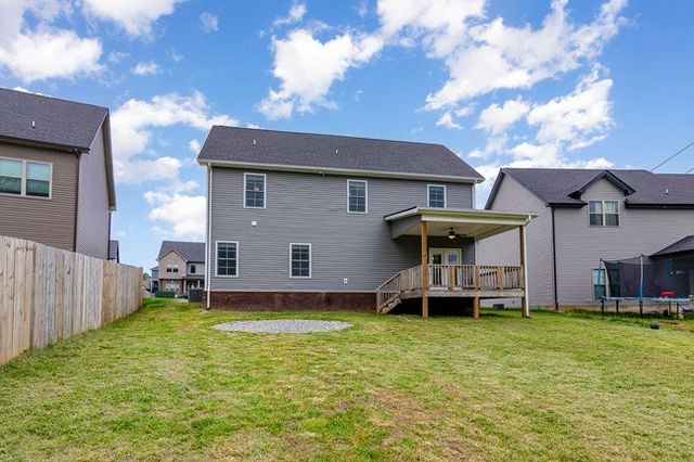 765 Buffalo Ford Dr, Clarksville, TN 37042