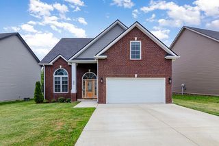 765 Buffalo Ford Dr, Clarksville, TN 37042