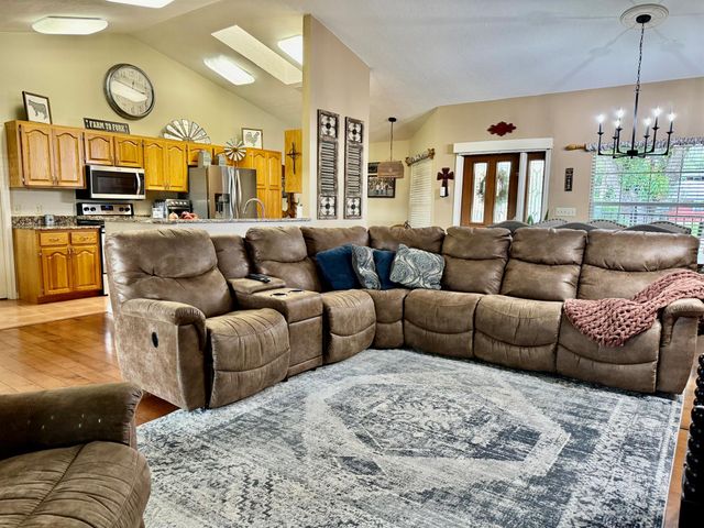 603 SW 15th Street, Okeechobee, FL 34974