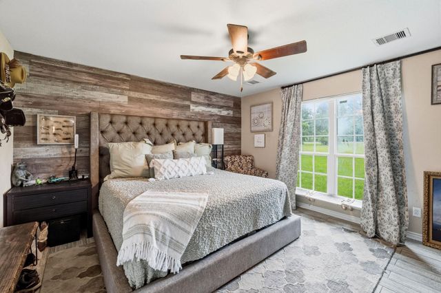 200 Chris Lane, Shepherd, TX 77371