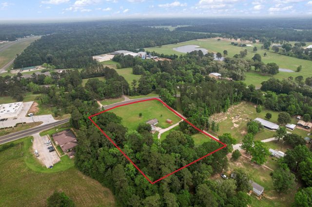 200 Chris Lane, Shepherd, TX 77371
