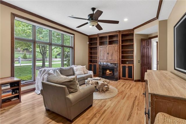 3604 W 153rd Street, Leawood, KS 66224
