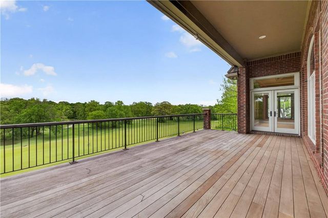 3604 W 153rd Street, Leawood, KS 66224