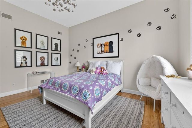 3604 W 153rd Street, Leawood, KS 66224
