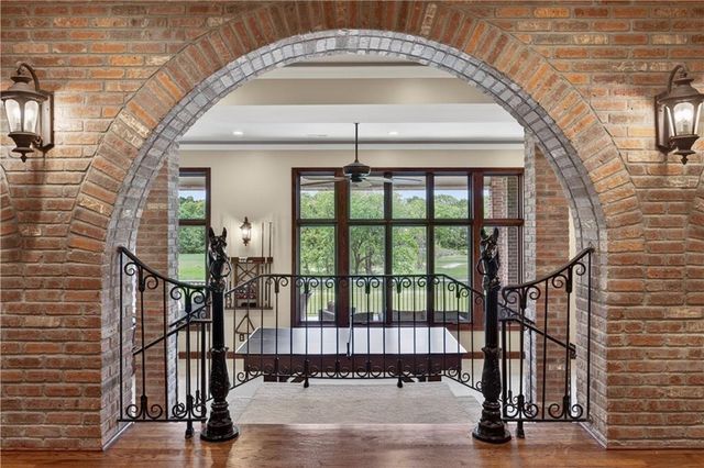 3604 W 153rd Street, Leawood, KS 66224