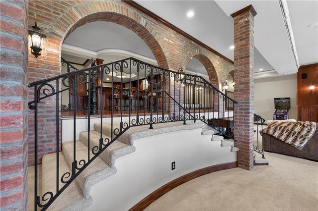 3604 W 153rd Street, Leawood, KS 66224
