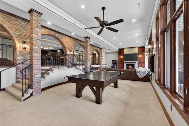 3604 W 153rd Street, Leawood, KS 66224