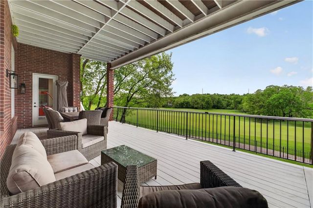 3604 W 153rd Street, Leawood, KS 66224