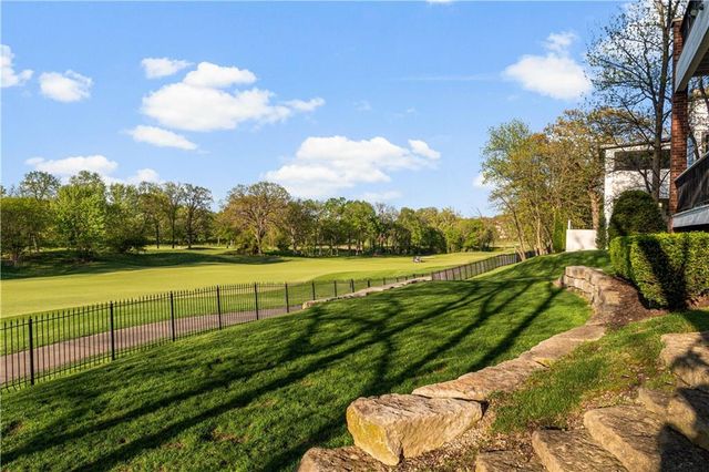 3604 W 153rd Street, Leawood, KS 66224
