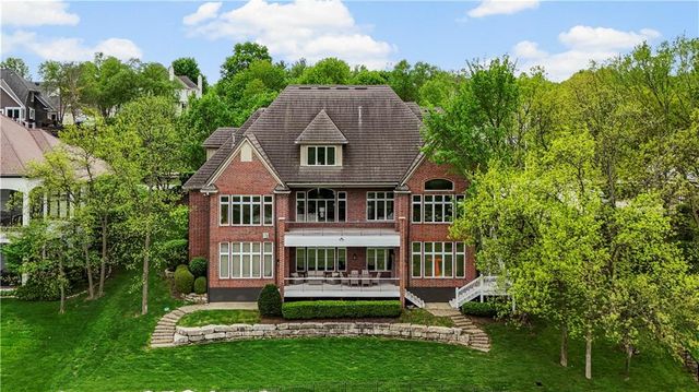3604 W 153rd Street, Leawood, KS 66224