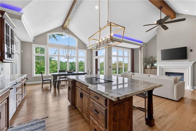 3604 W 153rd Street, Leawood, KS 66224