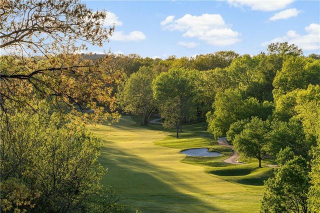 3604 W 153rd Street, Leawood, KS 66224